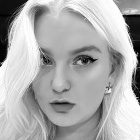 Freekikihelen