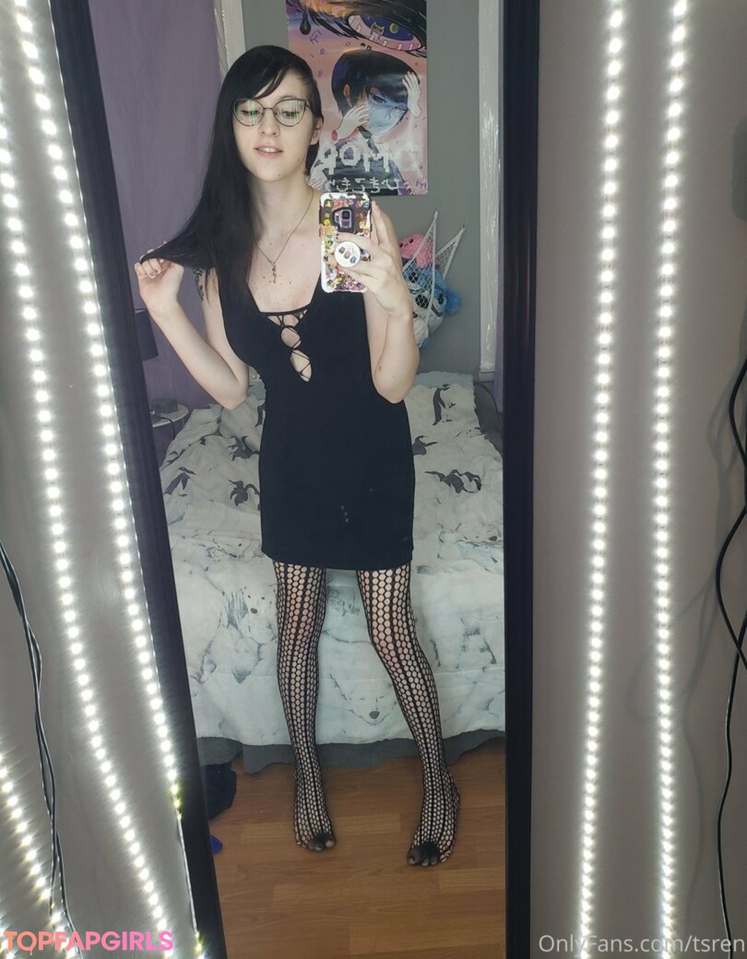 Foto desnuda filtrada de OnlyFans de Gothravemom #26 Foto desnuda filtrada de OnlyFans de Gothravemom #26