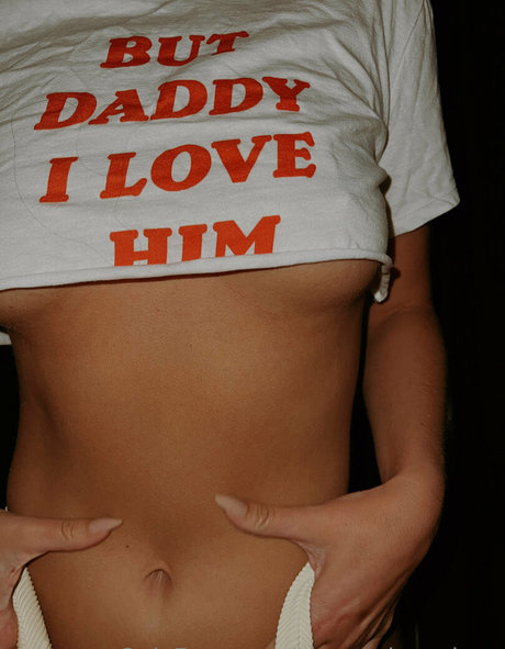 Foto desnuda filtrada de OnlyFans de Toomuchmariaaa