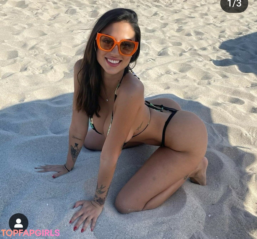 Foto desnuda filtrada de OnlyFans de Andreabepe #26 Foto desnuda filtrada de OnlyFans de Andreabepe #26