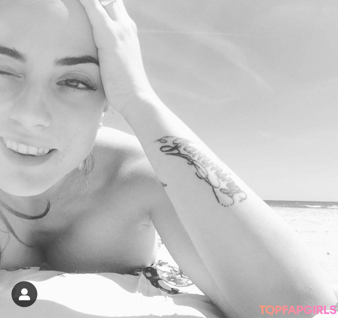 Foto desnuda filtrada de OnlyFans de Andreabepe #8 Foto desnuda filtrada de OnlyFans de Andreabepe #8