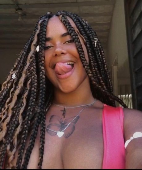 Foto desnuda filtrada de OnlyFans de Gaby Mendes