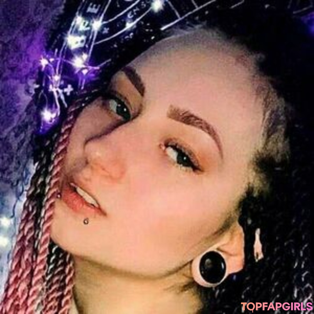 Foto desnuda filtrada de OnlyFans de Horniemommyfree #19 Foto desnuda filtrada de OnlyFans de Horniemommyfree #19