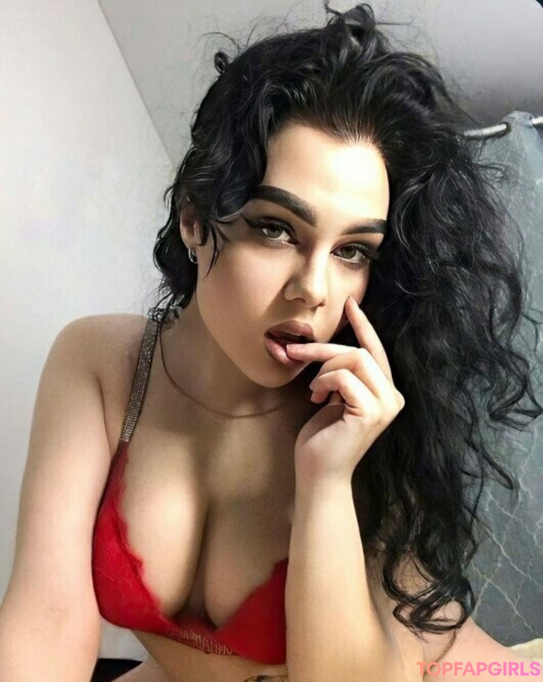 Foto desnuda filtrada de OnlyFans de Horniemommyfree #36 Foto desnuda filtrada de OnlyFans de Horniemommyfree #36