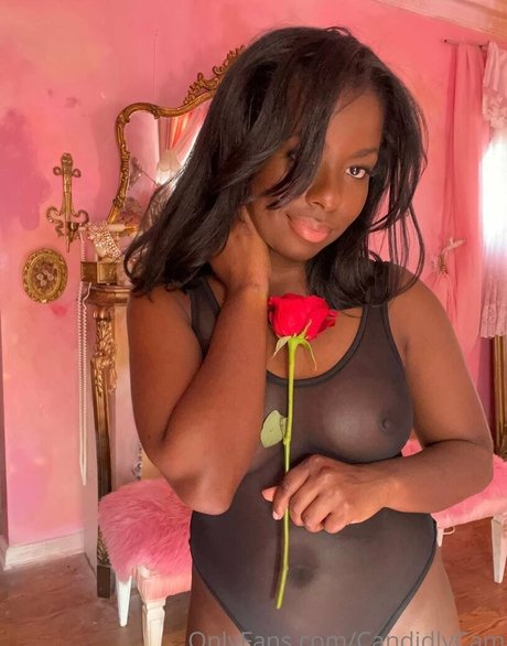 Foto desnuda filtrada de OnlyFans de Camille Winbush