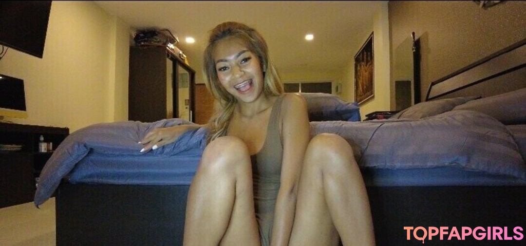 Foto desnuda filtrada de OnlyFans de Benzontoast #18 Foto desnuda filtrada de OnlyFans de Benzontoast #18