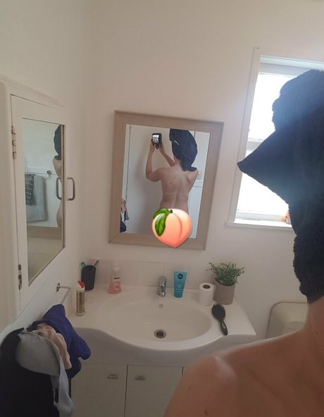 Mysteriouskiwigirl