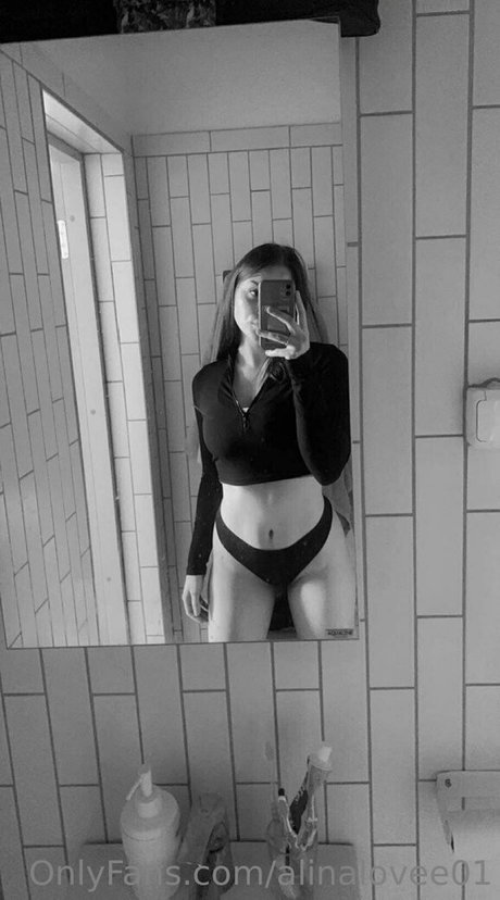 Alinaloveefree