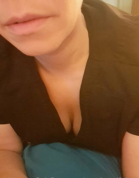 Foto desnuda filtrada de OnlyFans de Yourhotwifefree