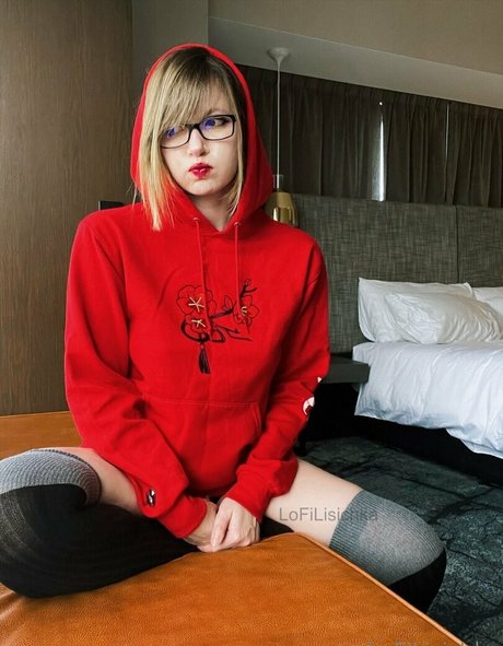 Foto desnuda filtrada de OnlyFans de Lofilisichka