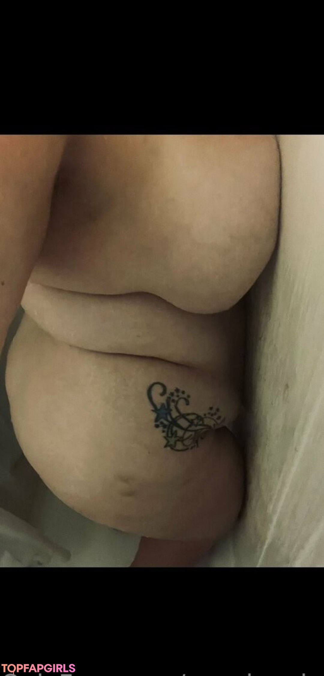 Foto desnuda filtrada de OnlyFans de Mrsbrabuster #3 Foto desnuda filtrada de OnlyFans de Mrsbrabuster #3