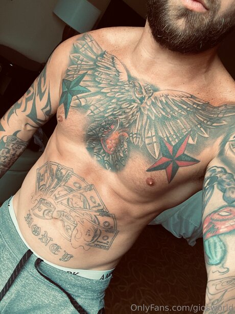Foto desnuda filtrada de OnlyFans de Giosworld