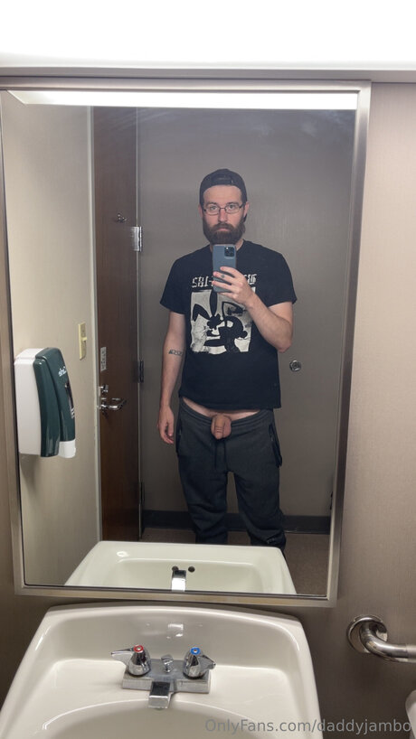 Foto desnuda filtrada de OnlyFans de Daddyjambo