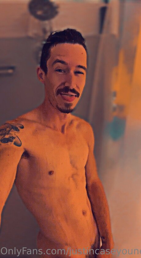 Foto desnuda filtrada de OnlyFans de Justincaseyouneedme