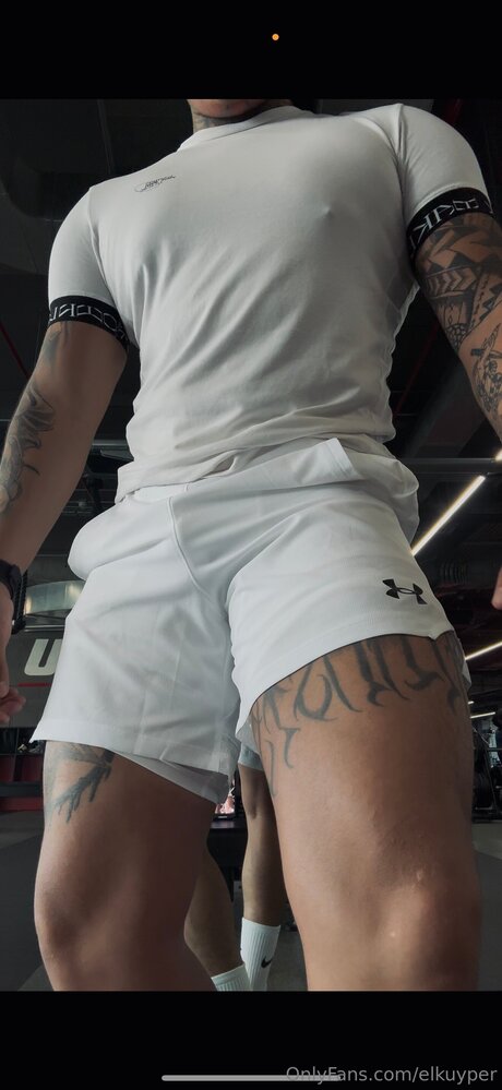 Foto desnuda filtrada de OnlyFans de Elkuyper