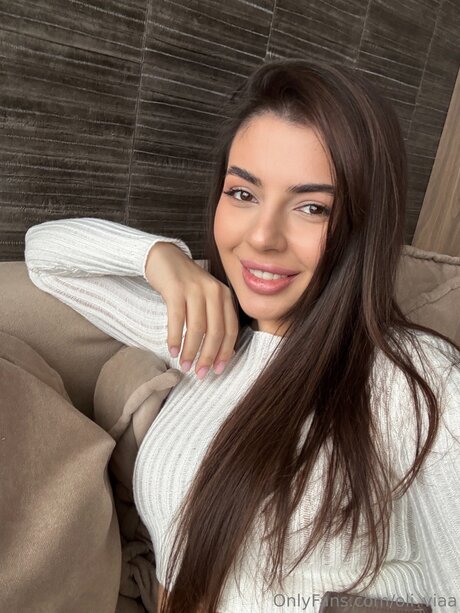 Foto desnuda filtrada de OnlyFans de Oli Viaa