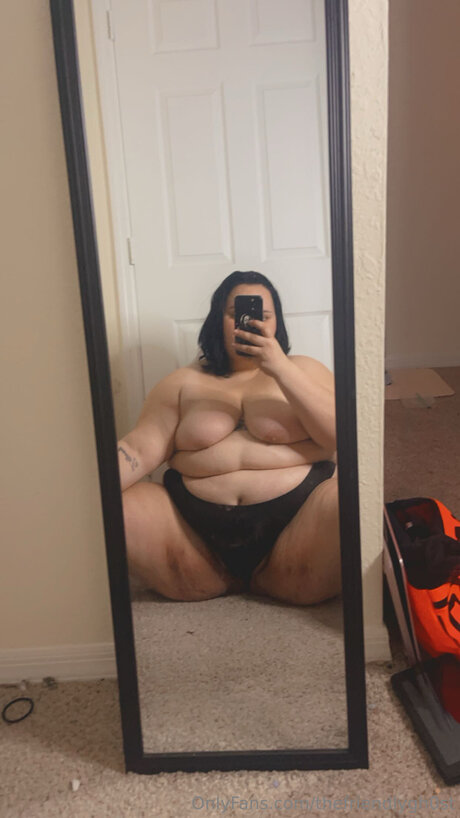 Foto desnuda filtrada de OnlyFans de Thefriendlygh0st