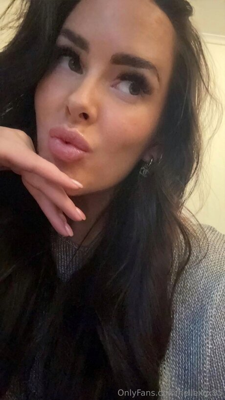 Foto desnuda filtrada de OnlyFans de Hellexox95