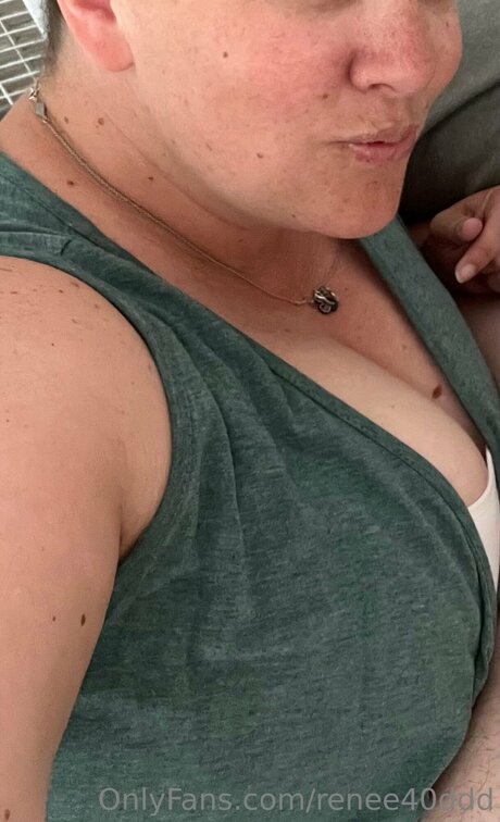 Reneej40ddd