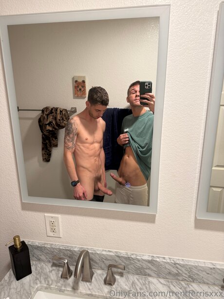 Foto desnuda filtrada de OnlyFans de Trentferrisxxx