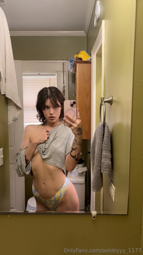 Ashleyyy 1177