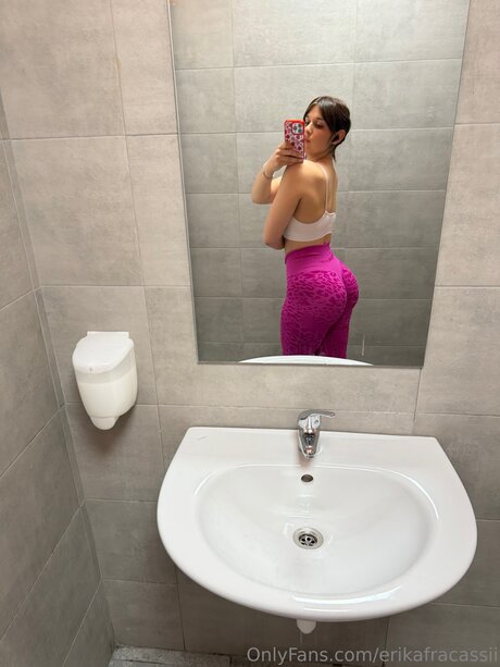 Foto desnuda filtrada de OnlyFans de Erikafracassii