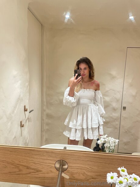 Foto desnuda filtrada de OnlyFans de Lensadriana