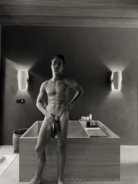 Foto desnuda filtrada de OnlyFans de Max Reed Free