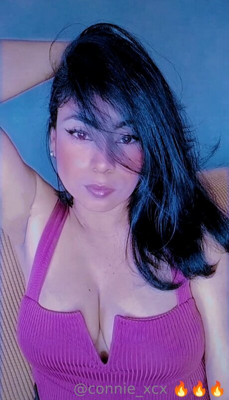 Foto desnuda filtrada de OnlyFans de Connie Xcx
