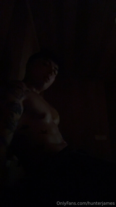 Foto desnuda filtrada de OnlyFans de Hunterjames