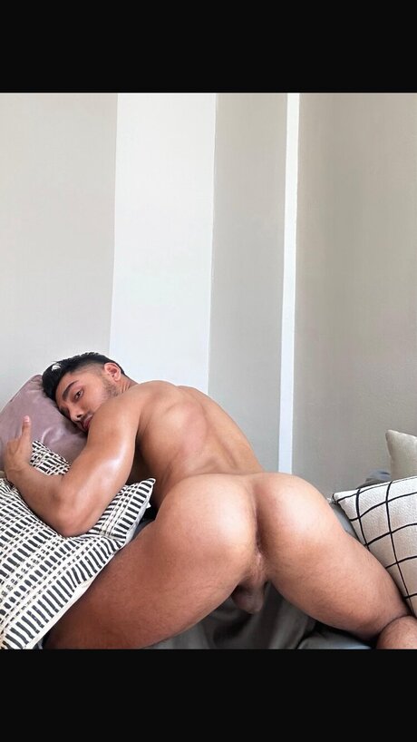 Gordon Sam