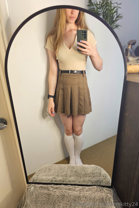 Foto desnuda filtrada de OnlyFans de Slimkitty24