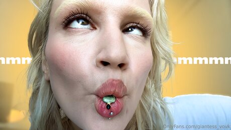Giantess Vovk