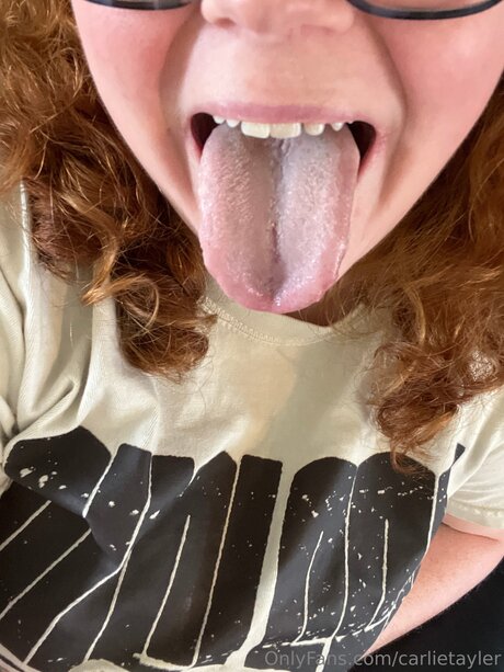 Foto desnuda filtrada de OnlyFans de Carlietayler