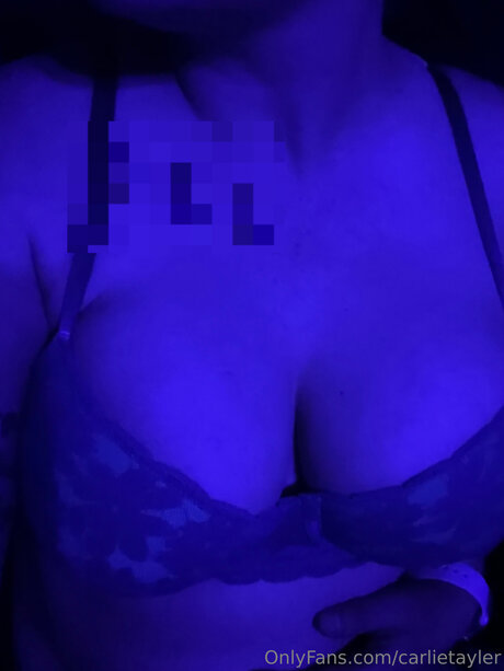 Carlietayler