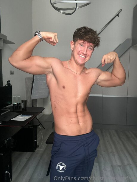 Christianlevine Straight