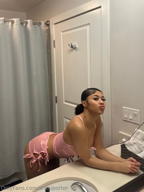 Foto desnuda filtrada de OnlyFans de Amaiporter