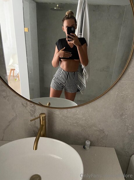 Foto desnuda filtrada de OnlyFans de Allidore