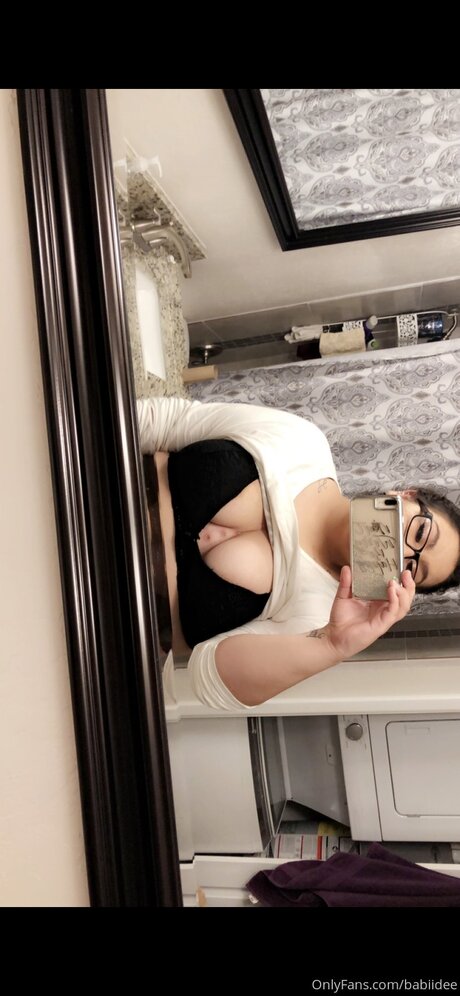 Foto desnuda filtrada de OnlyFans de Babiidee