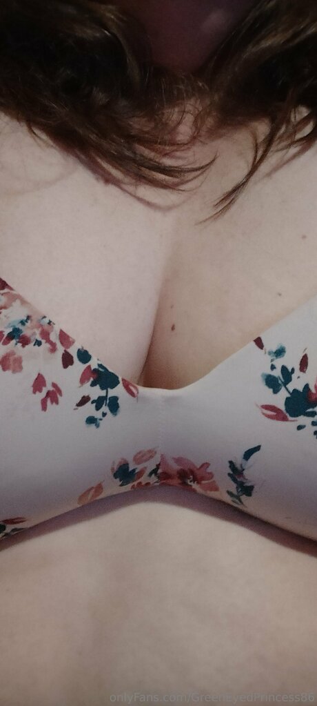 Greeneyedprincess86