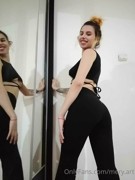 Foto desnuda filtrada de OnlyFans de Mery Art
