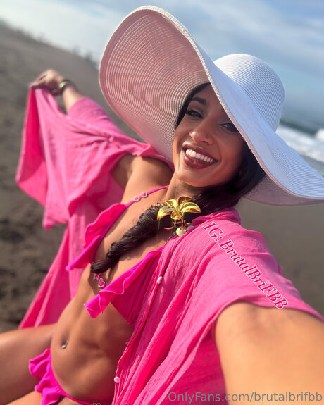 Foto desnuda filtrada de OnlyFans de Brutalbrifbb