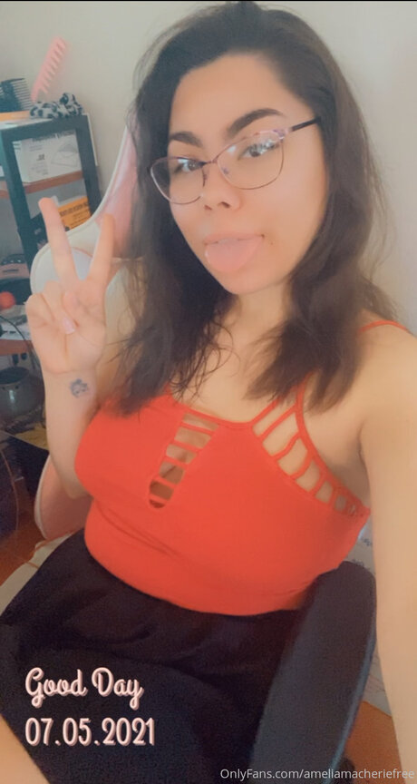 Ameliamacheriefree