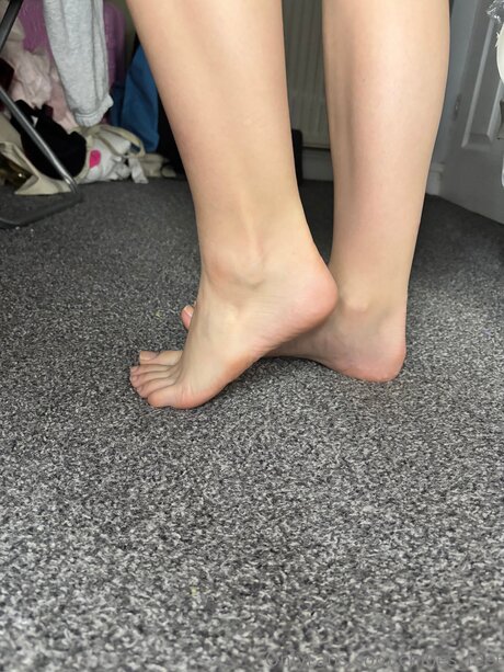 Chl0es Feet