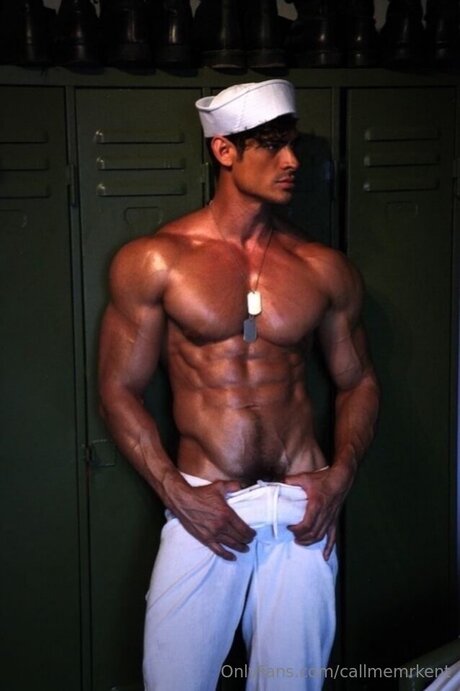 Foto desnuda filtrada de OnlyFans de Callmemrkent