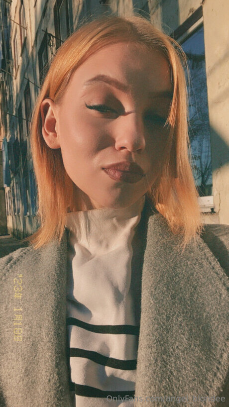 Angel Blondee