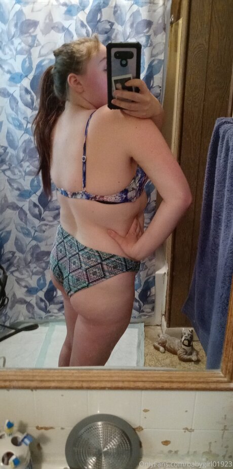 Foto desnuda filtrada de OnlyFans de Babygirl01923