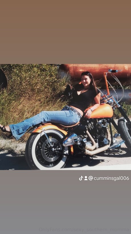 Sexy Southern Momma