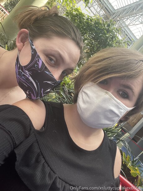 Xsluttycupcakex6669x