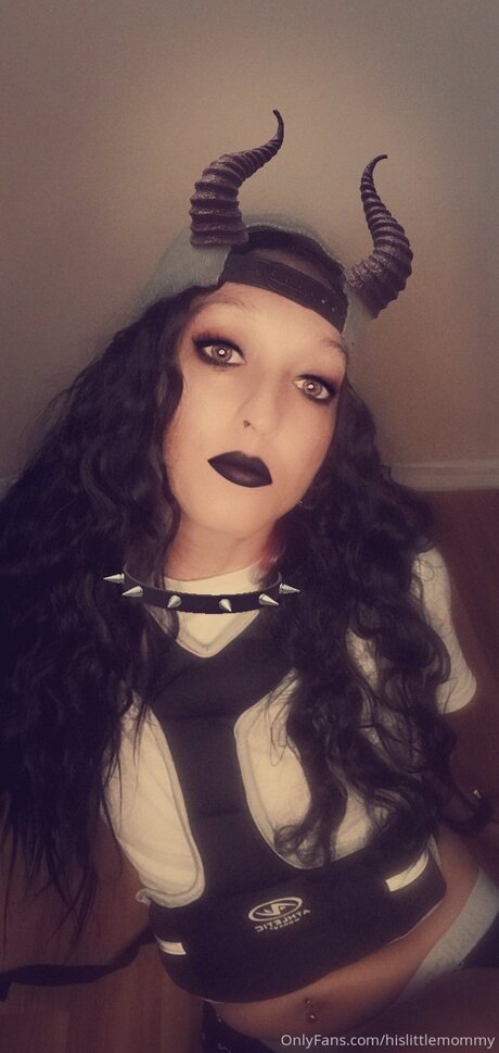 Hislittlemommy